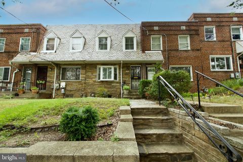 24 CRITTENDEN STREET NE WASHINGTON DC 20011