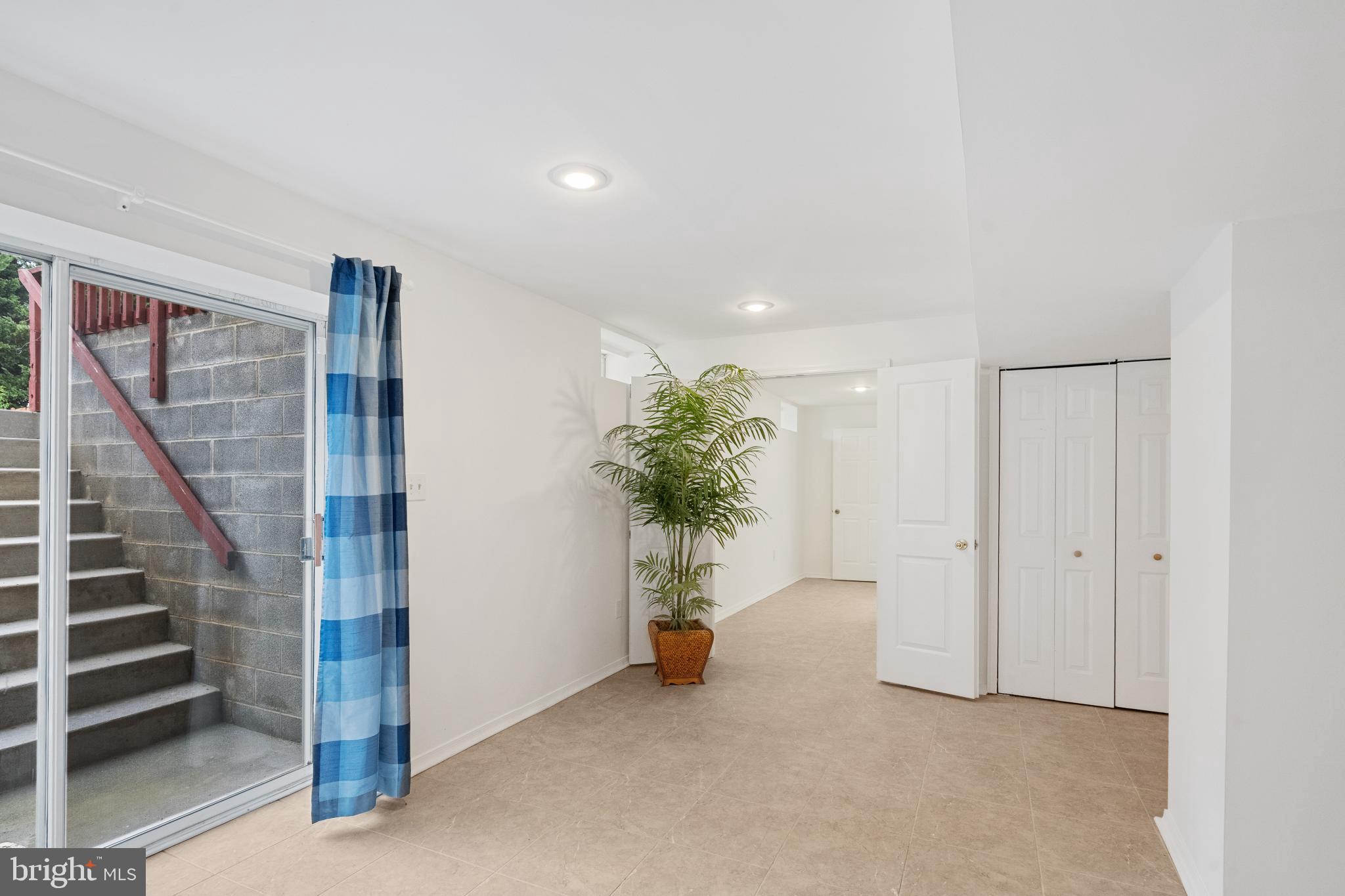 BATTLEFIELD ESTATES - Residential