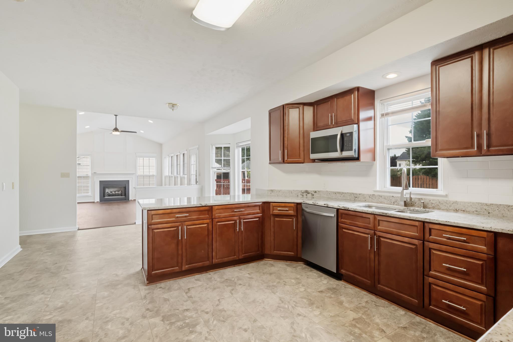 BATTLEFIELD ESTATES - Residential