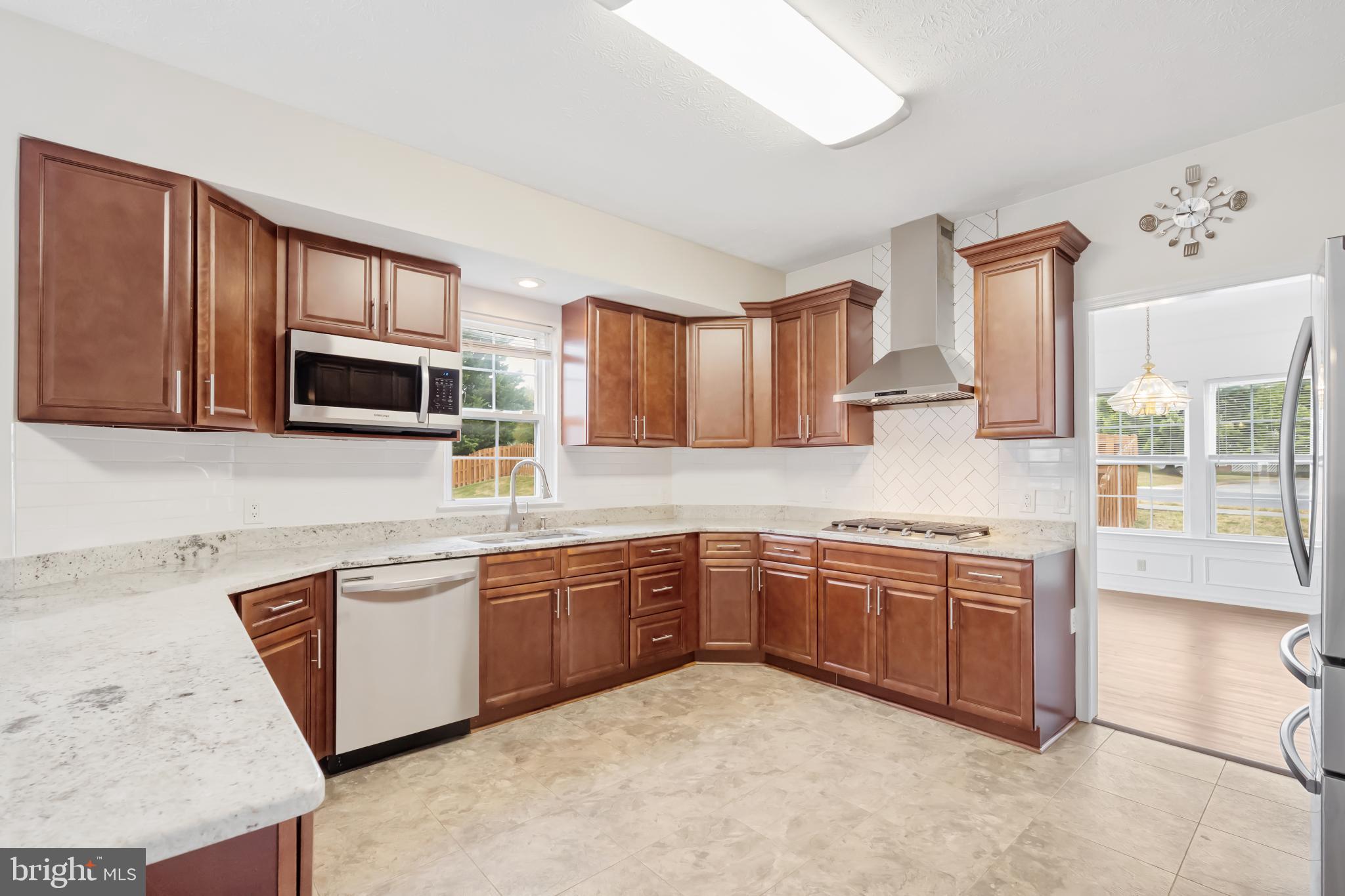 BATTLEFIELD ESTATES - Residential