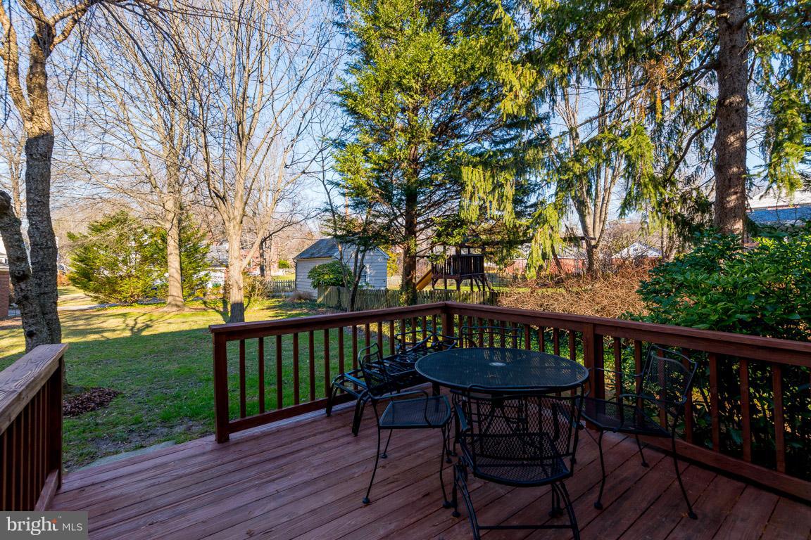 GREATER HOMELAND HISTORIC DISTRICT - Residential