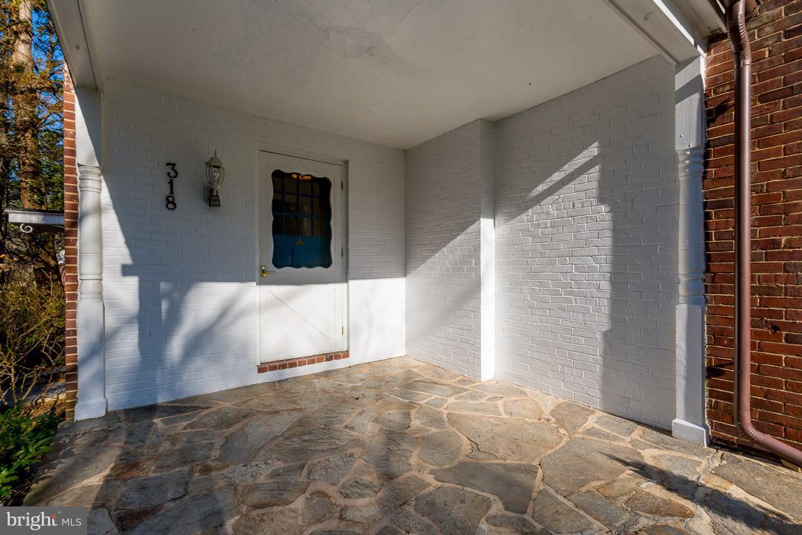 GREATER HOMELAND HISTORIC DISTRICT - Residential