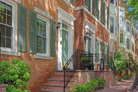 Townhouse For Sale - 612 N Pitt Street<br/> ALEXANDRIA, VA 22314