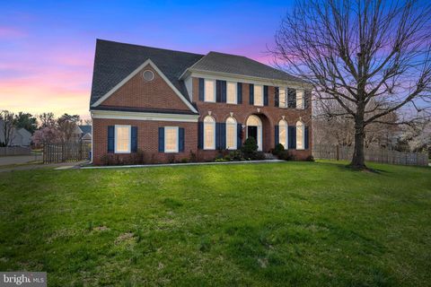 Photo of 21143 Mayapple Place, STERLING, VA 20164 (MLS # VALO2119308)