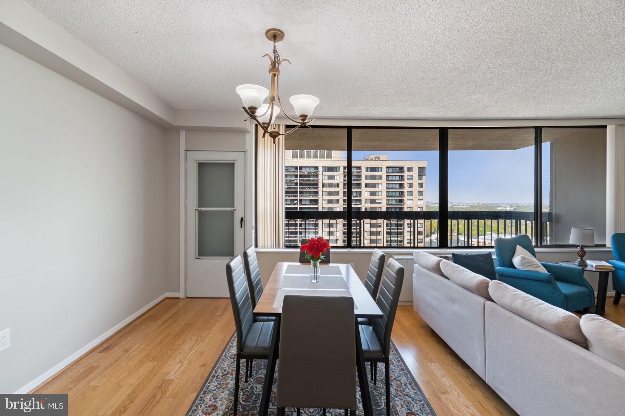 SKYLINE PLAZA - Residential