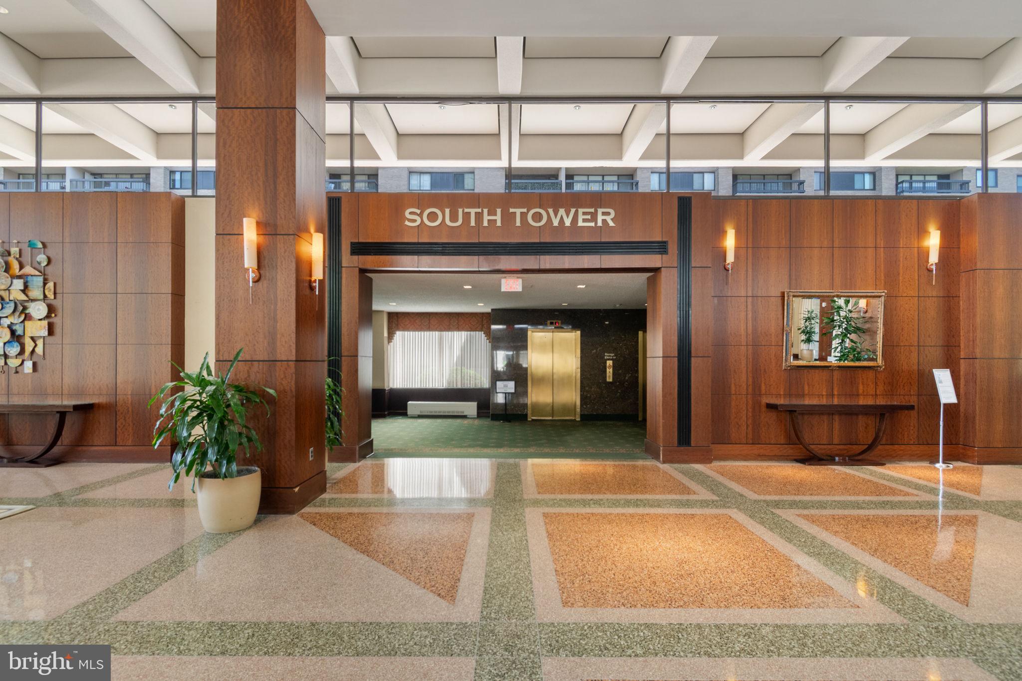 SKYLINE PLAZA - Residential