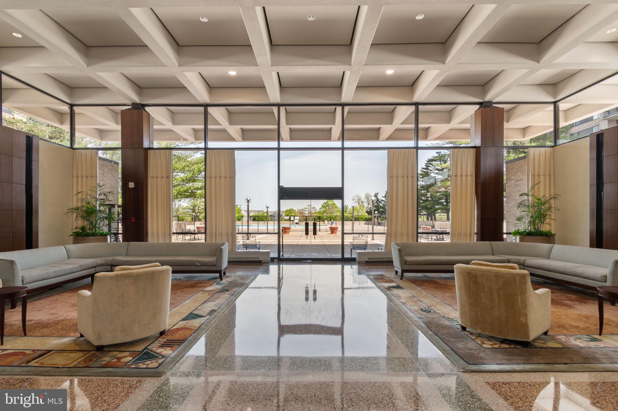 SKYLINE PLAZA - Residential