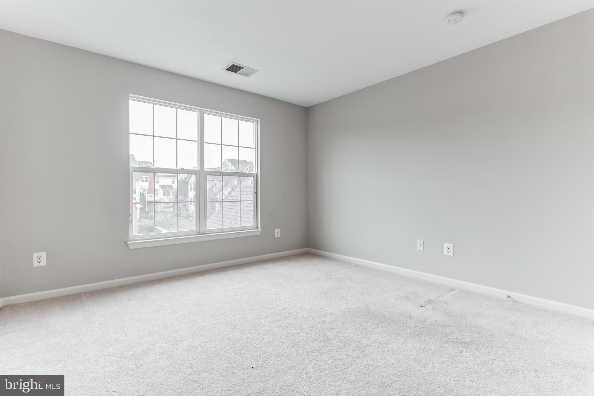 BELMONT COUNTRY CLUB - Residential Lease