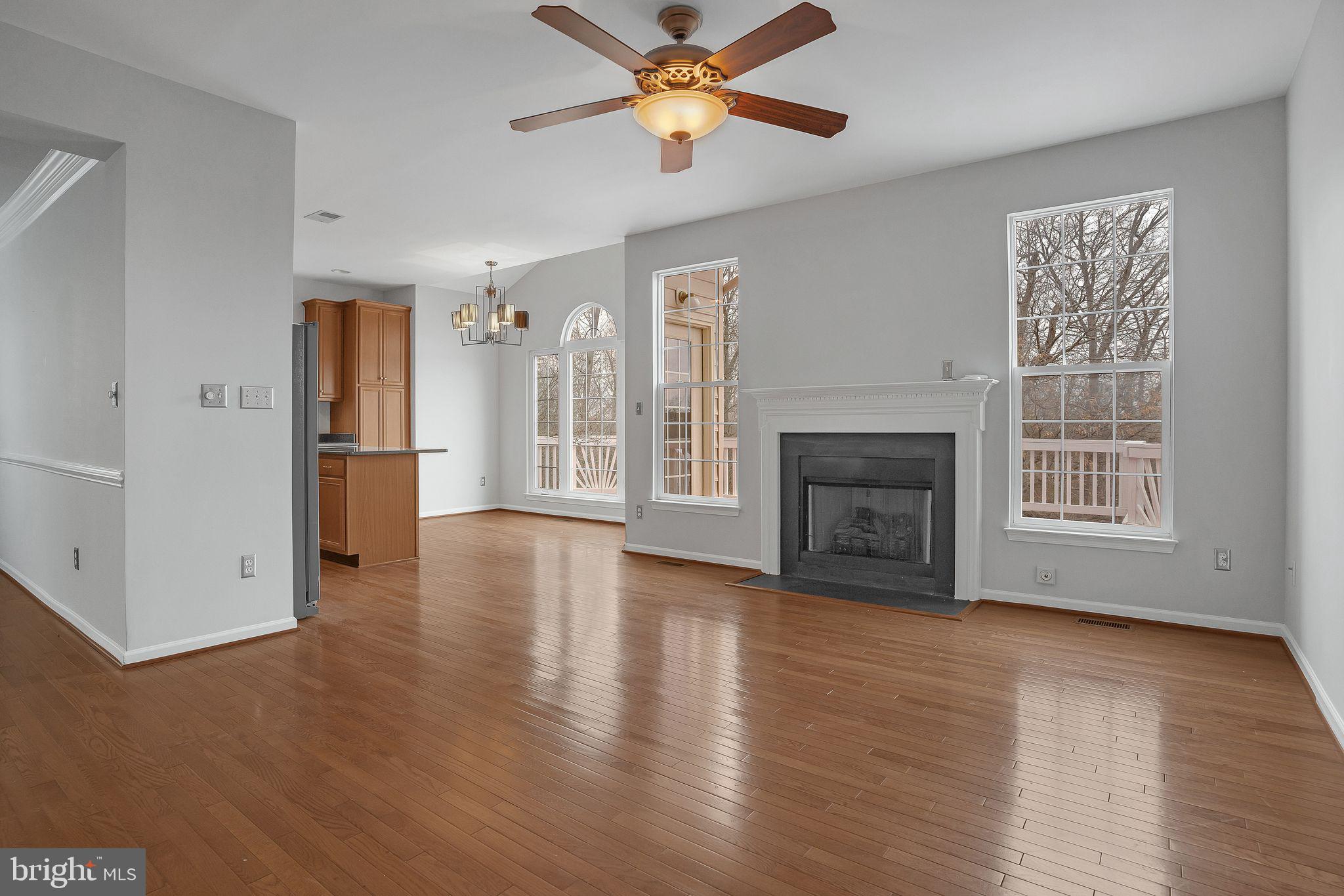 BELMONT COUNTRY CLUB - Residential Lease