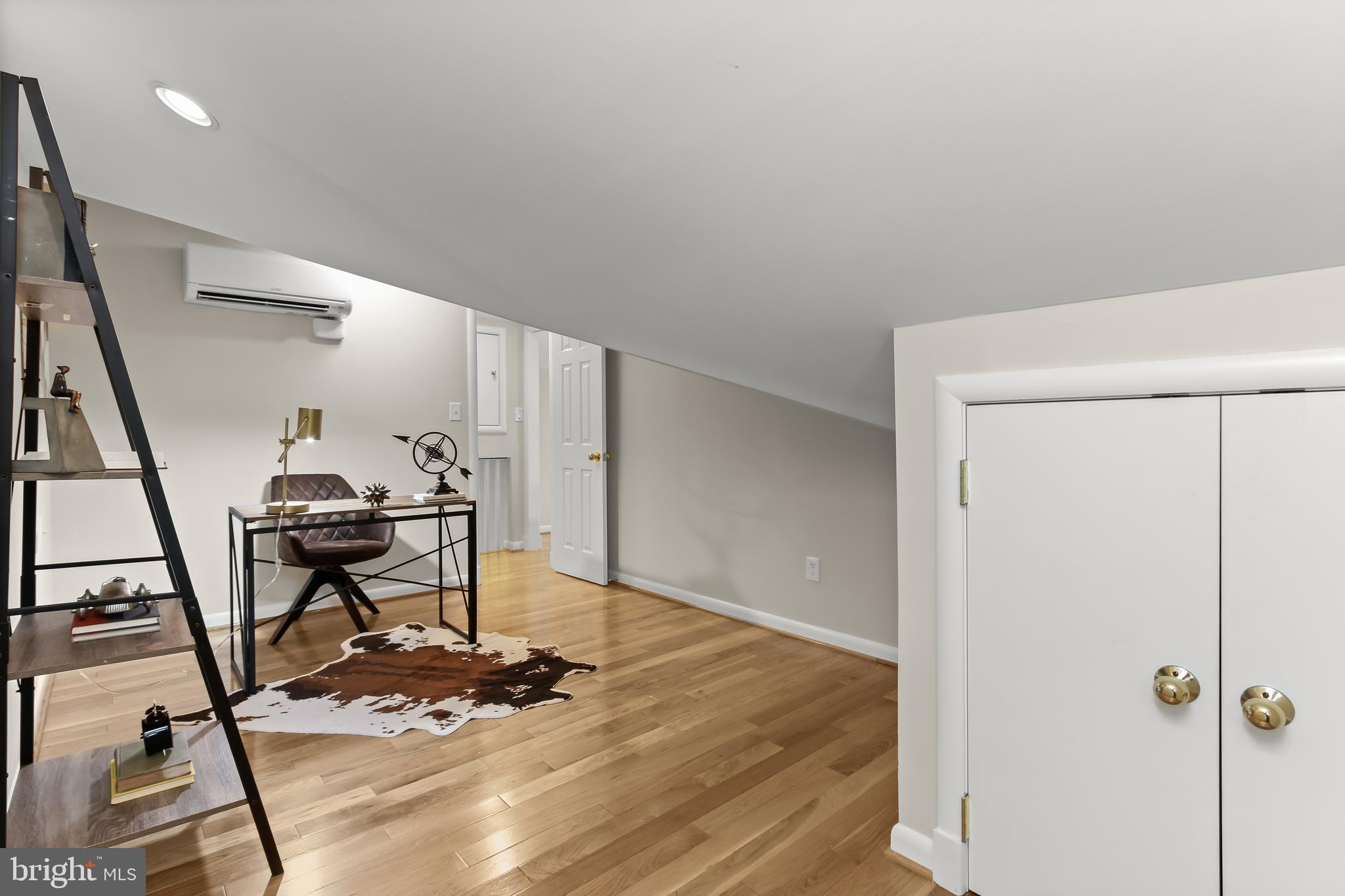 MASS AVE HILLS - Residential