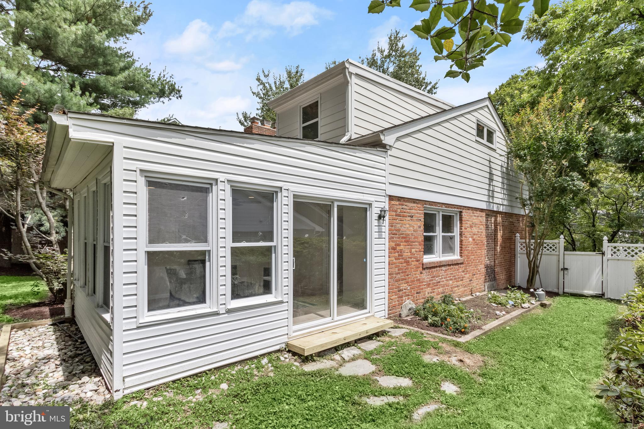 MASS AVE HILLS - Residential