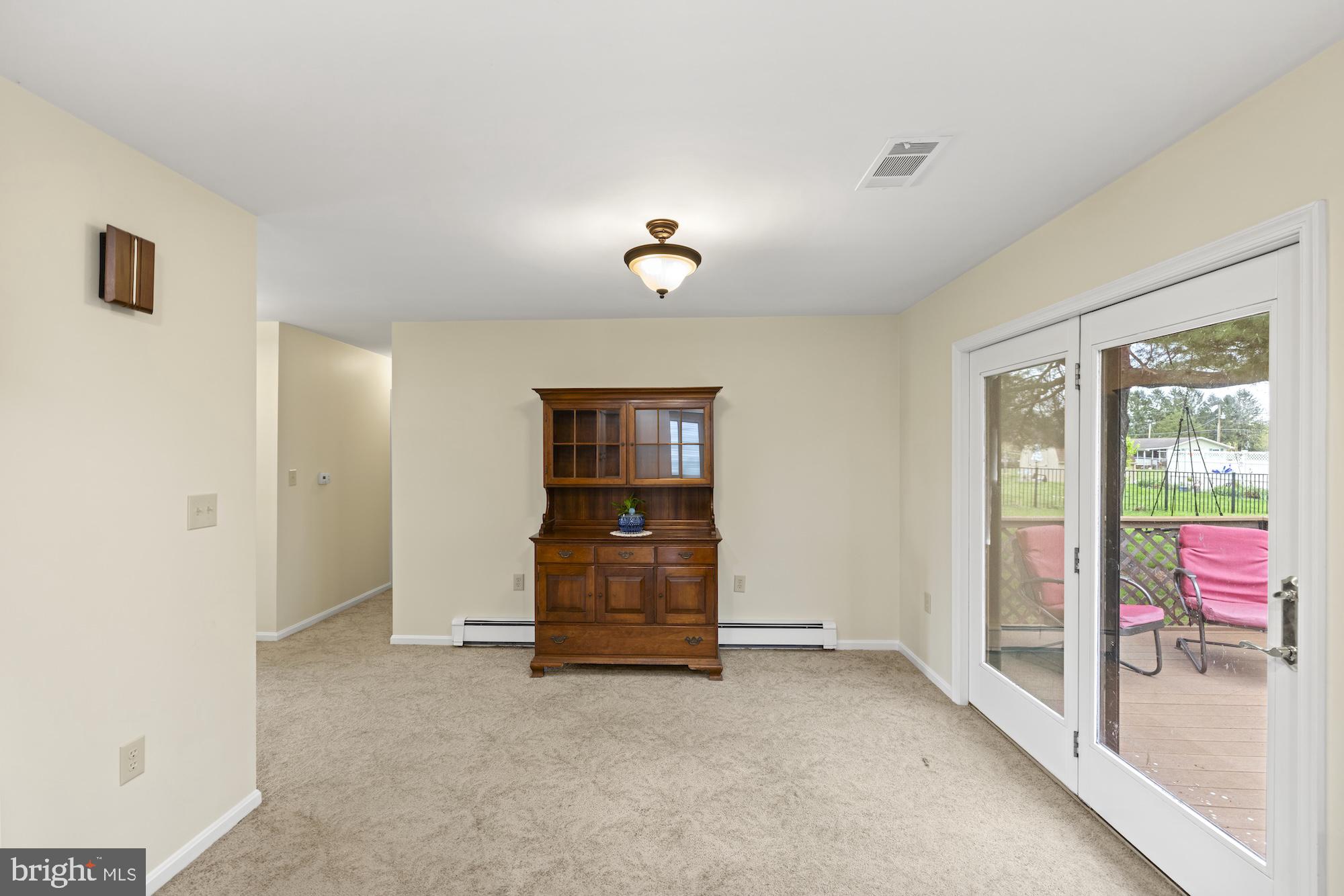 LAKE HERITAGE - Residential