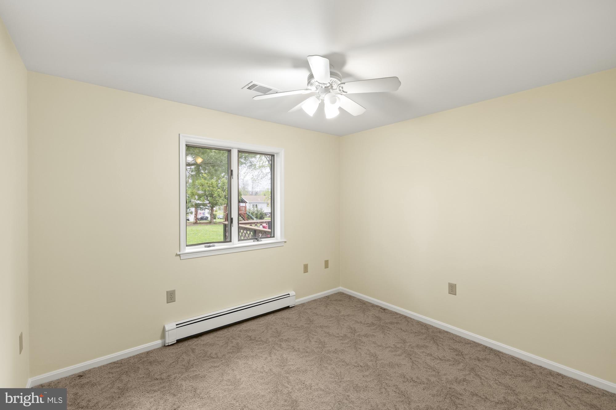 LAKE HERITAGE - Residential