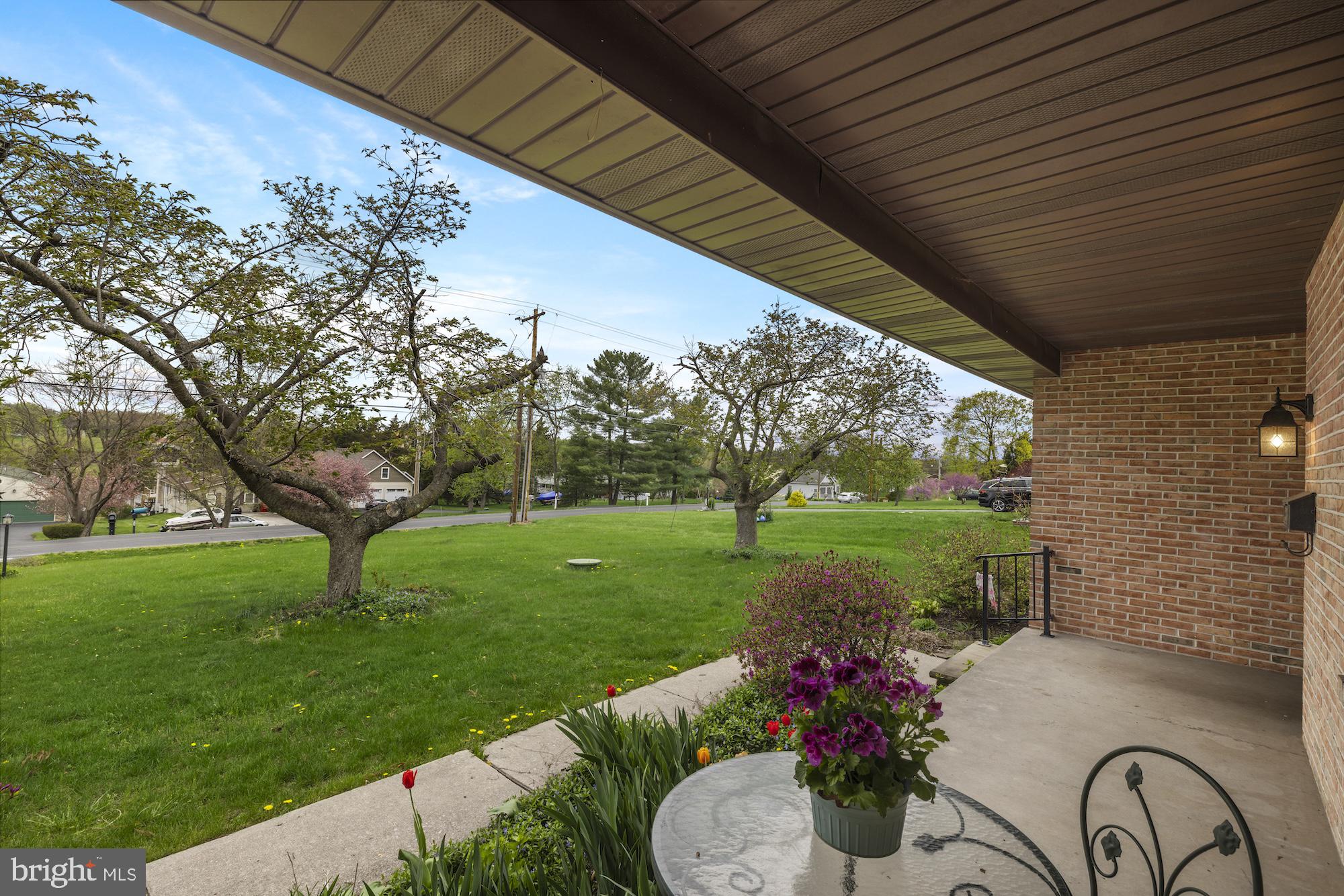 LAKE HERITAGE - Residential