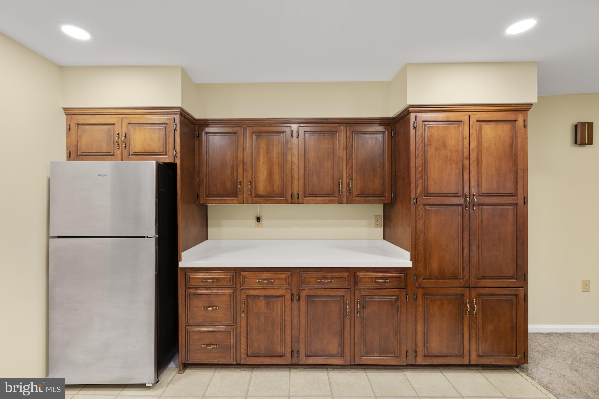 LAKE HERITAGE - Residential