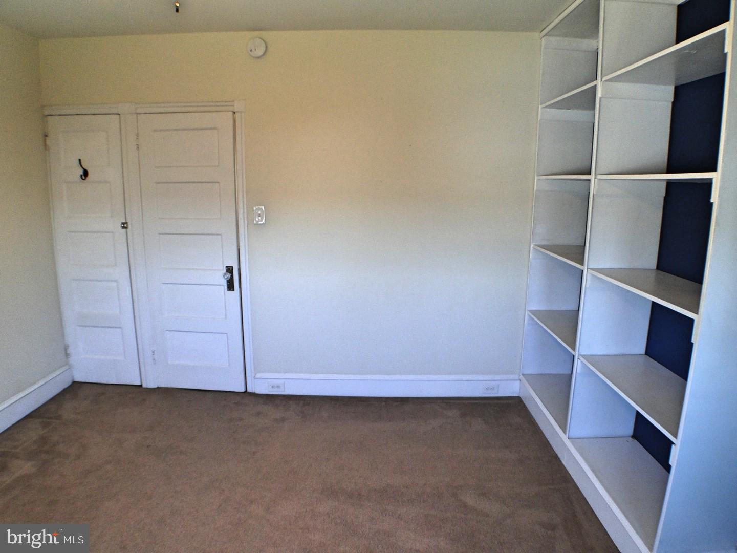 MANAYUNK - Residential Lease