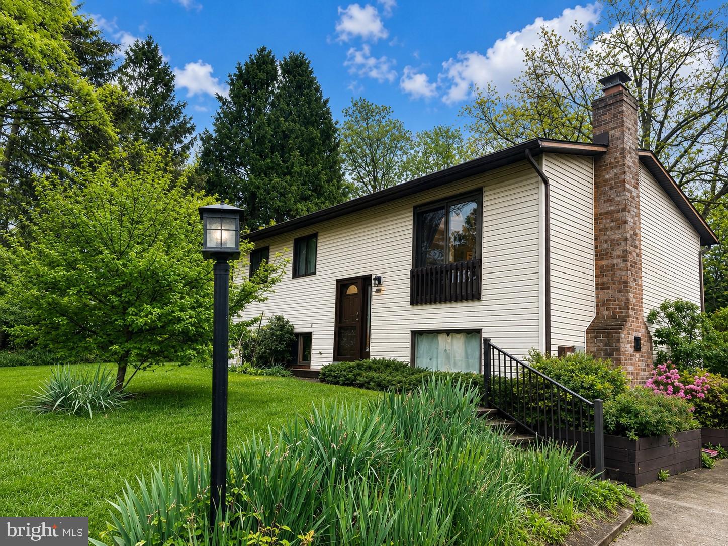 VILLAGE OF LONG REACH - Residential
