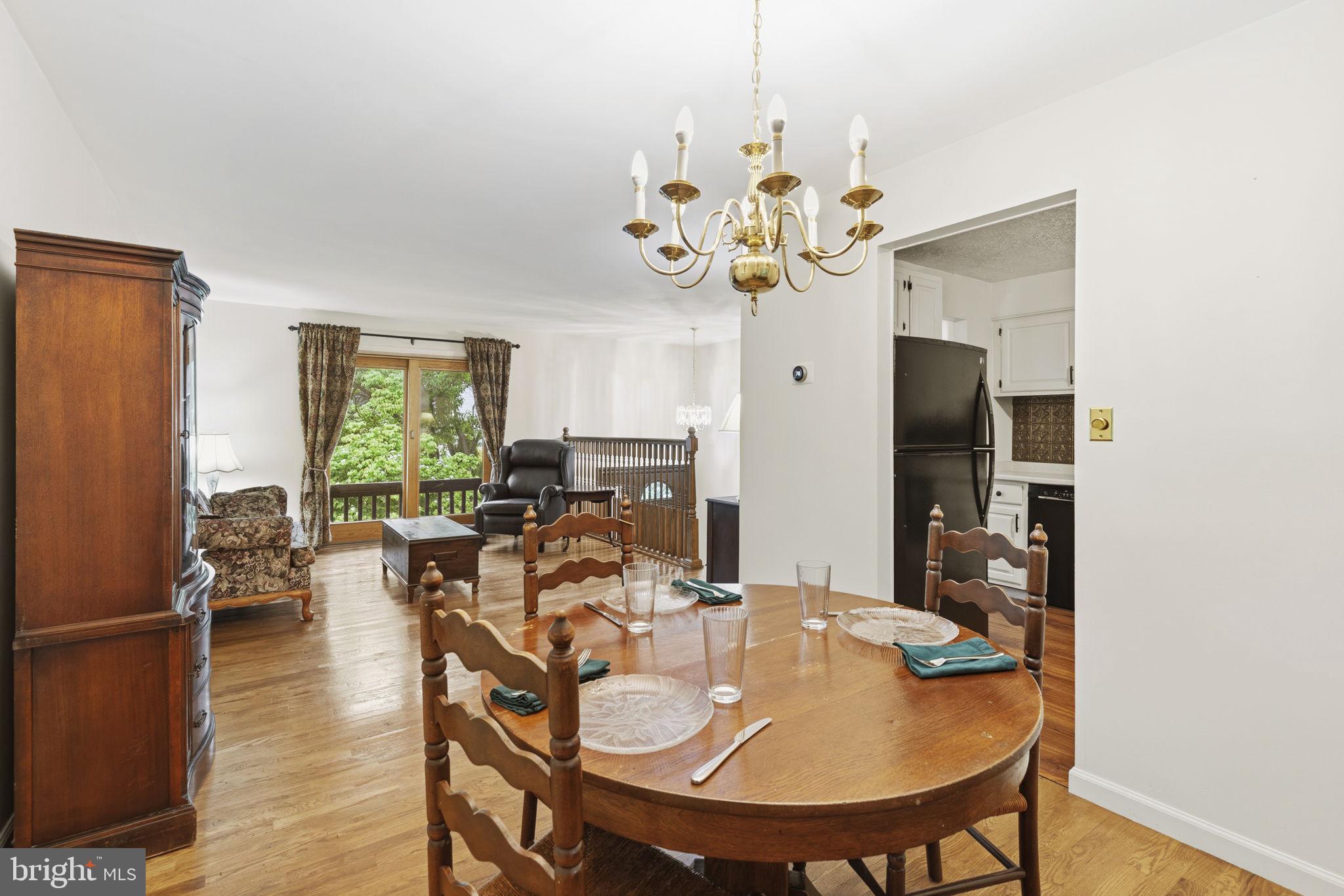 VILLAGE OF LONG REACH - Residential