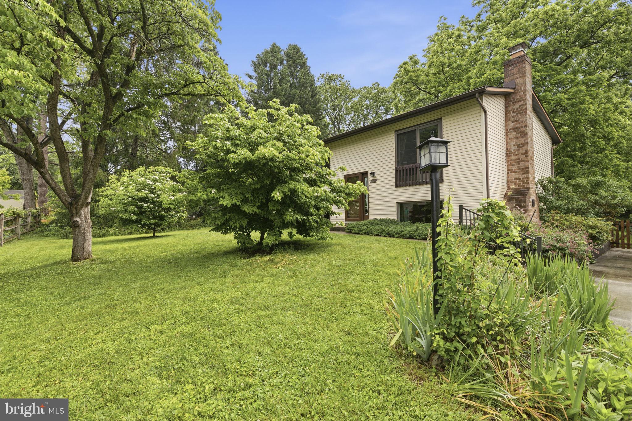 VILLAGE OF LONG REACH - Residential