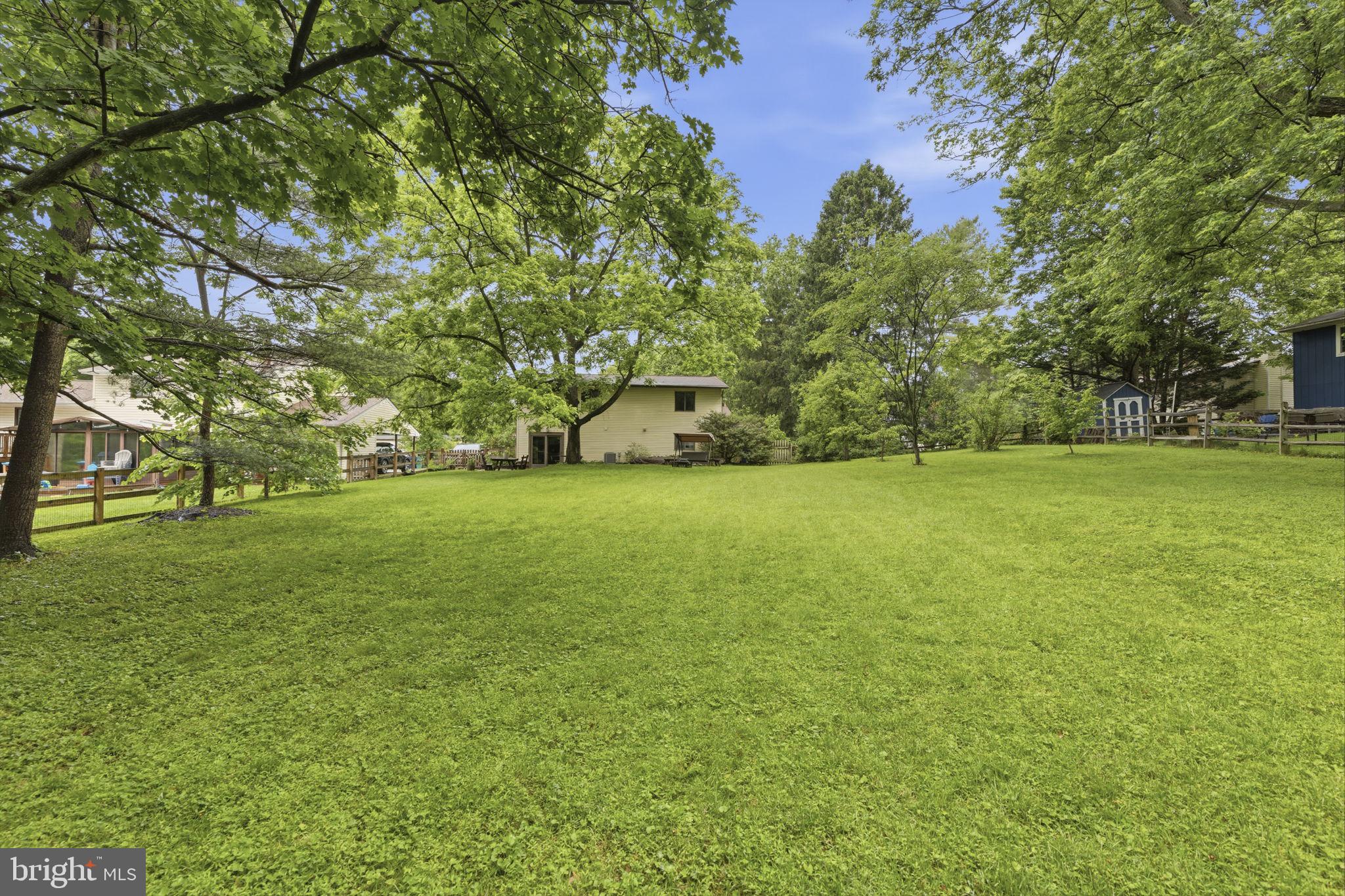 VILLAGE OF LONG REACH - Residential