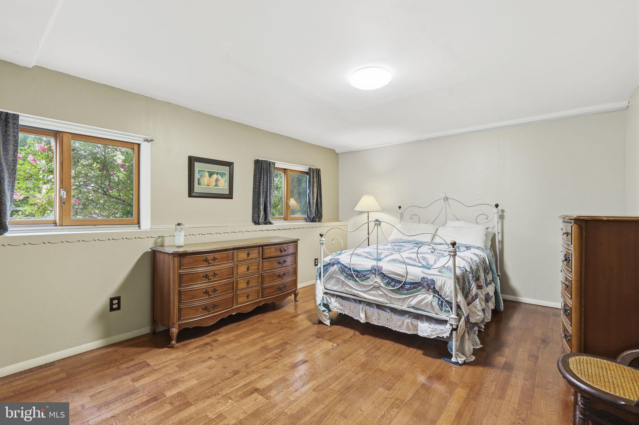 VILLAGE OF LONG REACH - Residential
