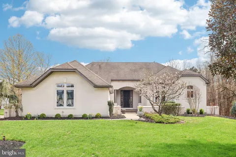57 Bolz Court, Mount Laurel, NJ MLS: NJBL2084896