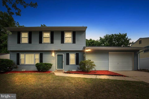 Photo of 10955 Beechwood Court, WALDORF, MD 20601 (MLS # MDCH2055870)
