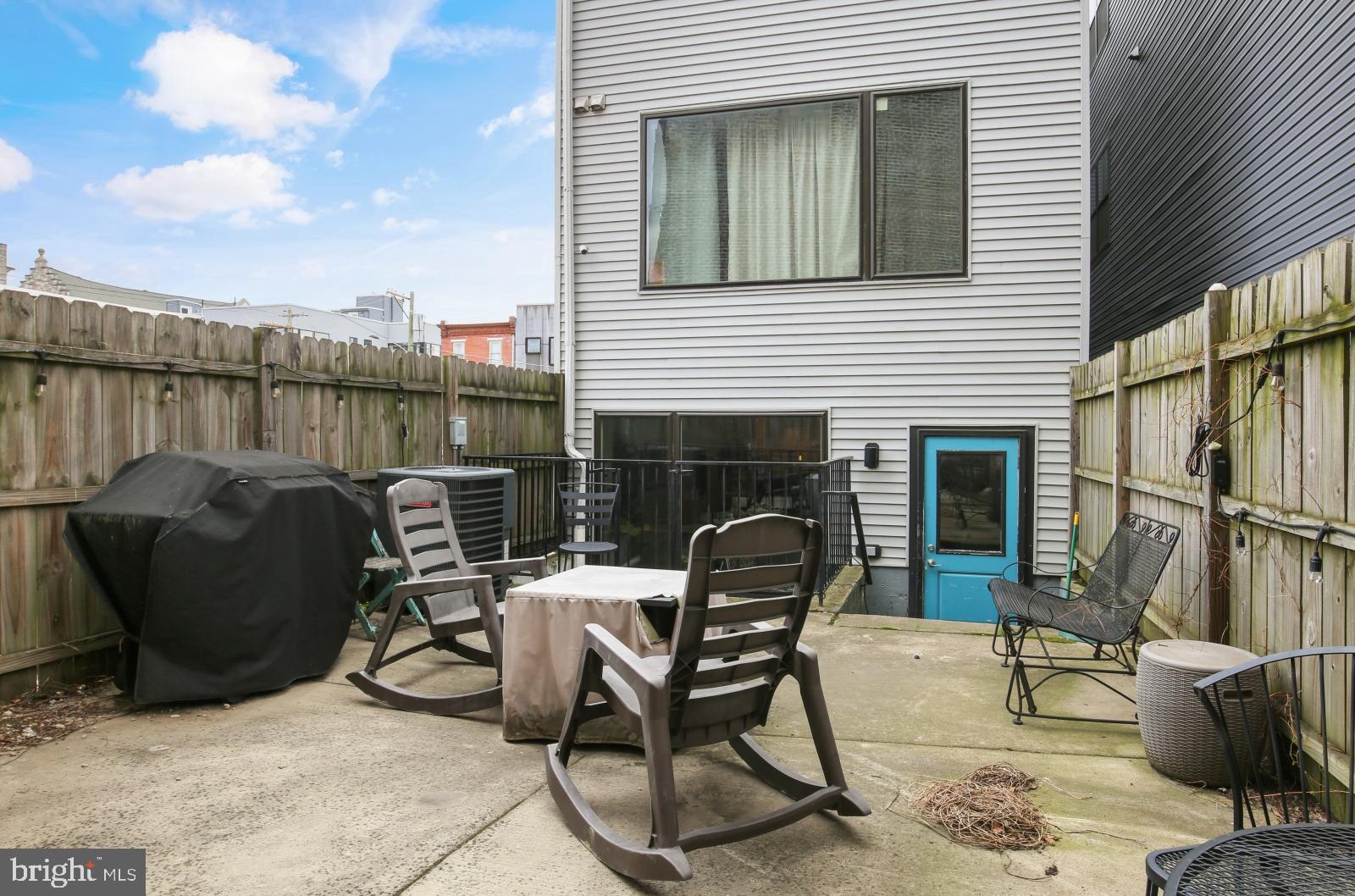 FISHTOWN - Residential Lease