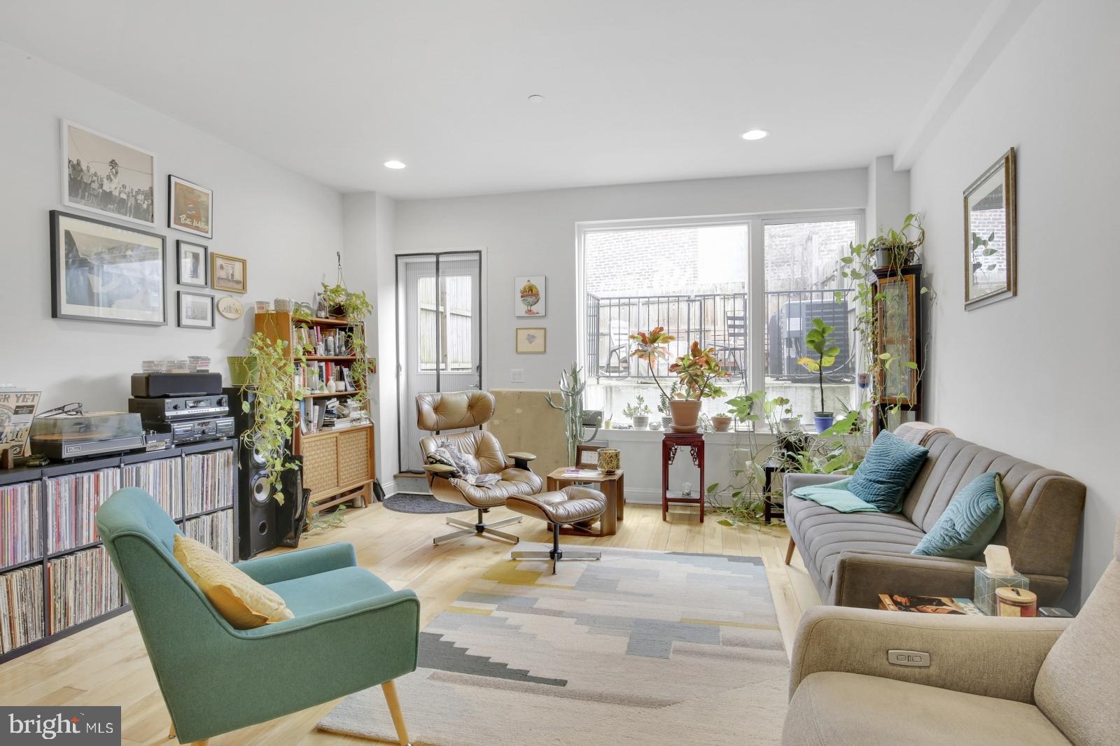 FISHTOWN - Residential Lease