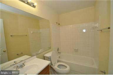 WILLIAMSTOWN - Residential Lease