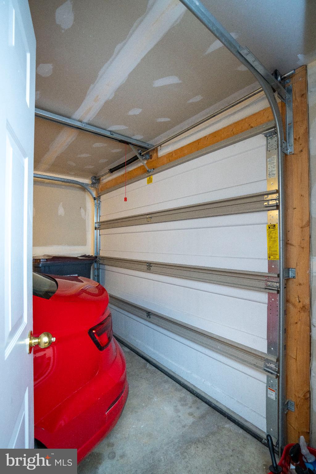 VILLAGE SQUARE AT OAKWOOD - Residential