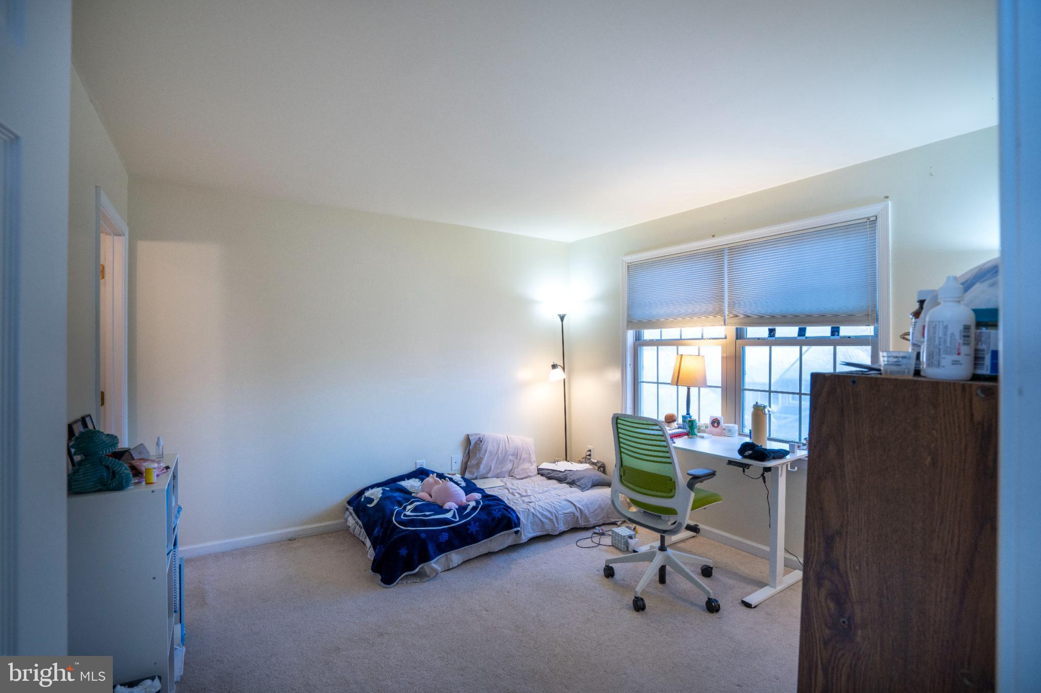 VILLAGE SQUARE AT OAKWOOD - Residential