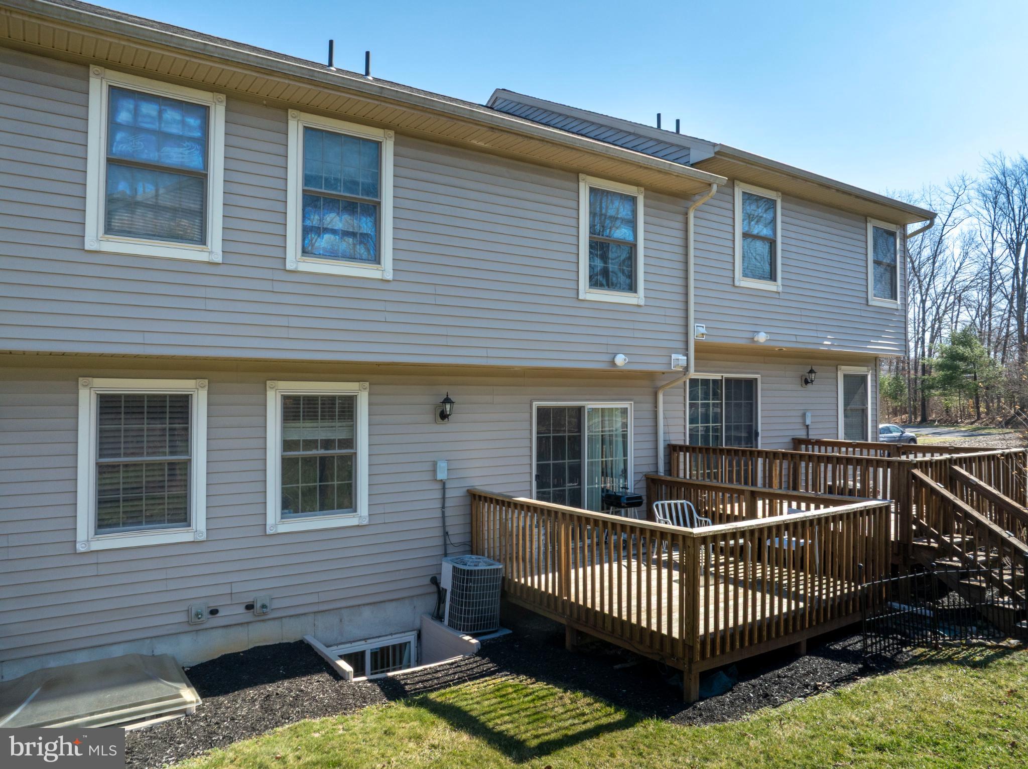 VILLAGE SQUARE AT OAKWOOD - Residential