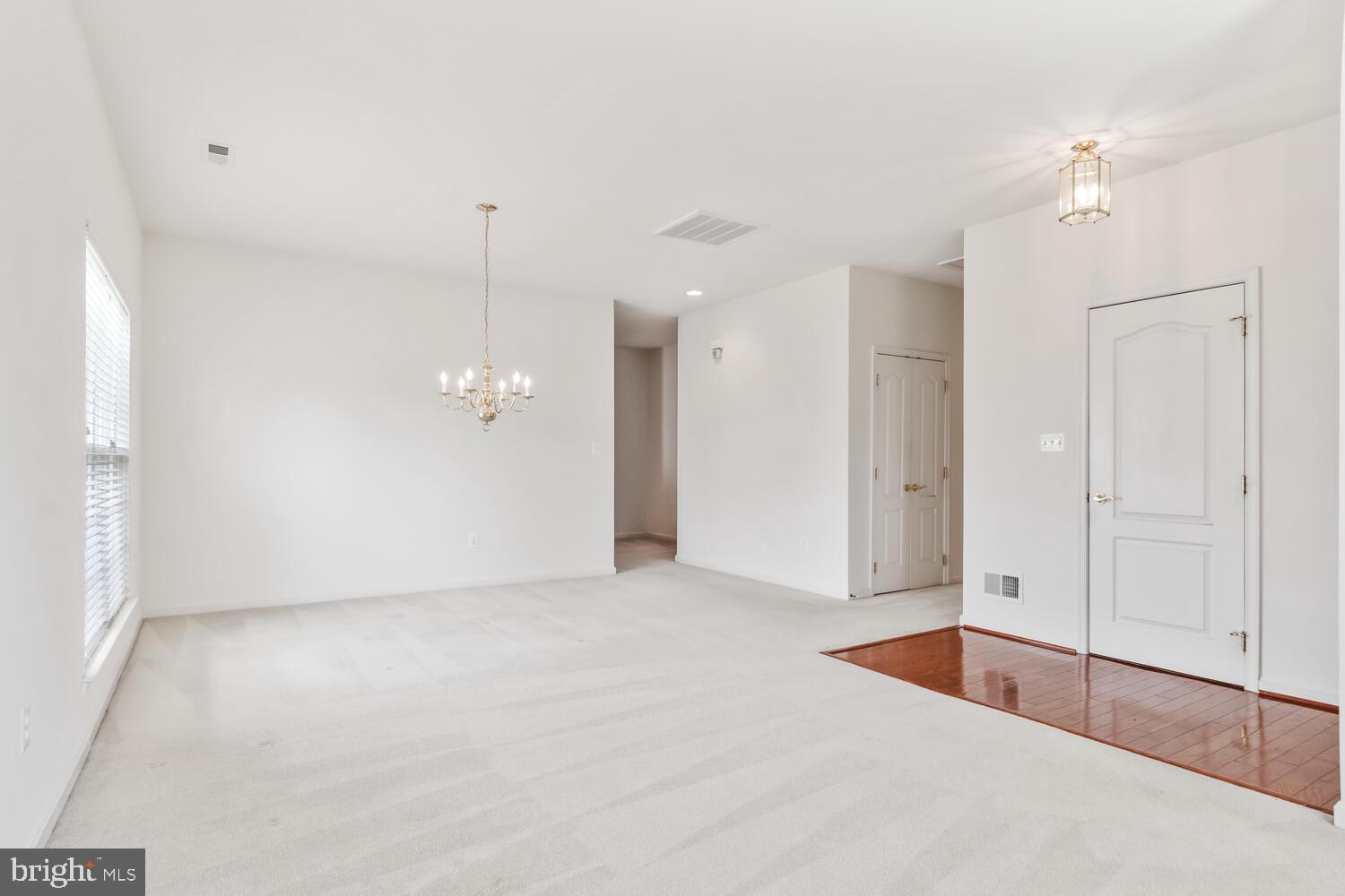 SYMPHONY VILLAGE AT CENTREVILLE - Residential