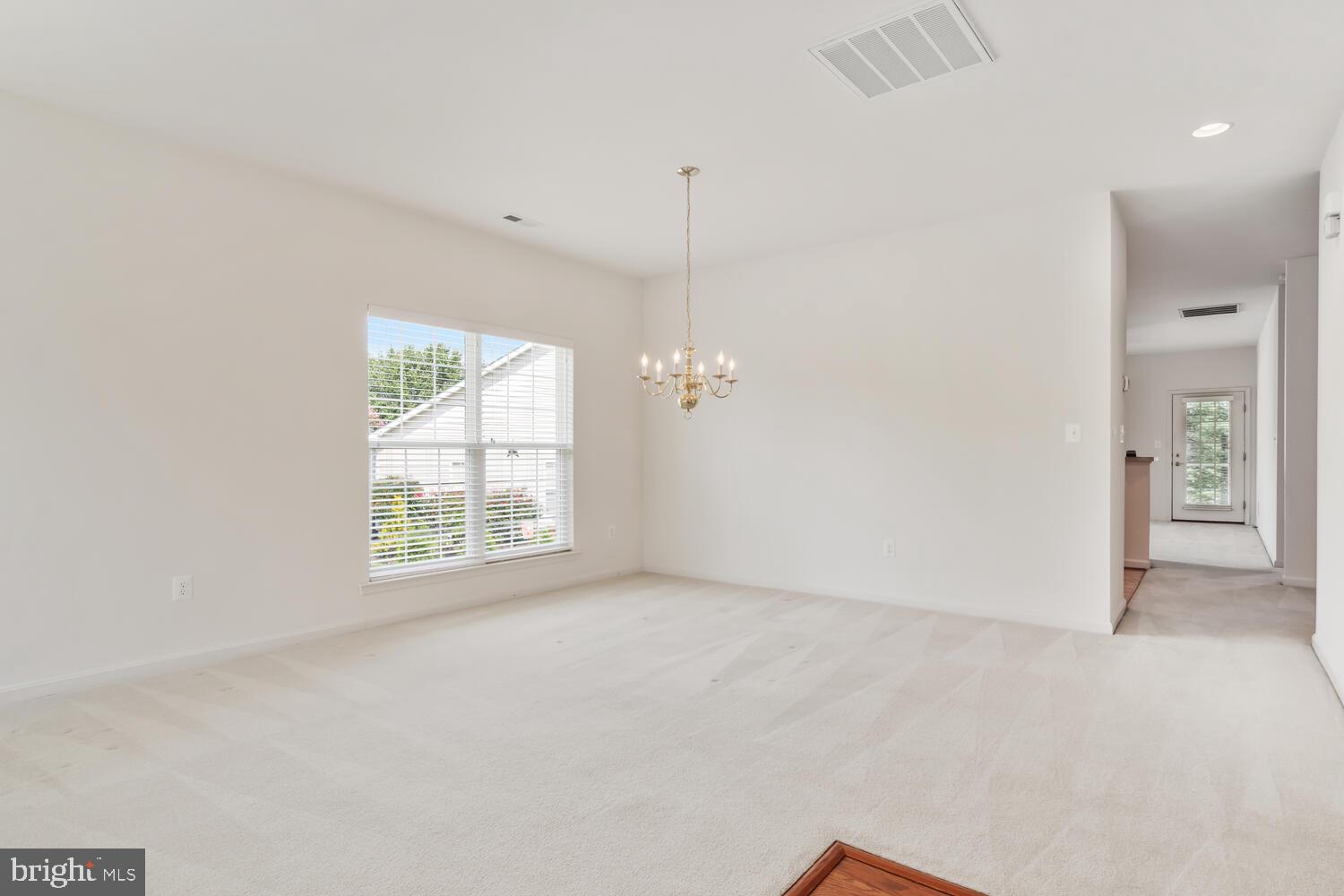 SYMPHONY VILLAGE AT CENTREVILLE - Residential