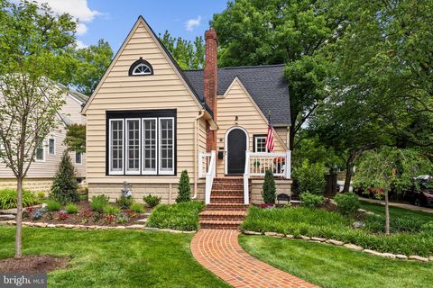 1 W OAK STREET ALEXANDRIA VA 22301