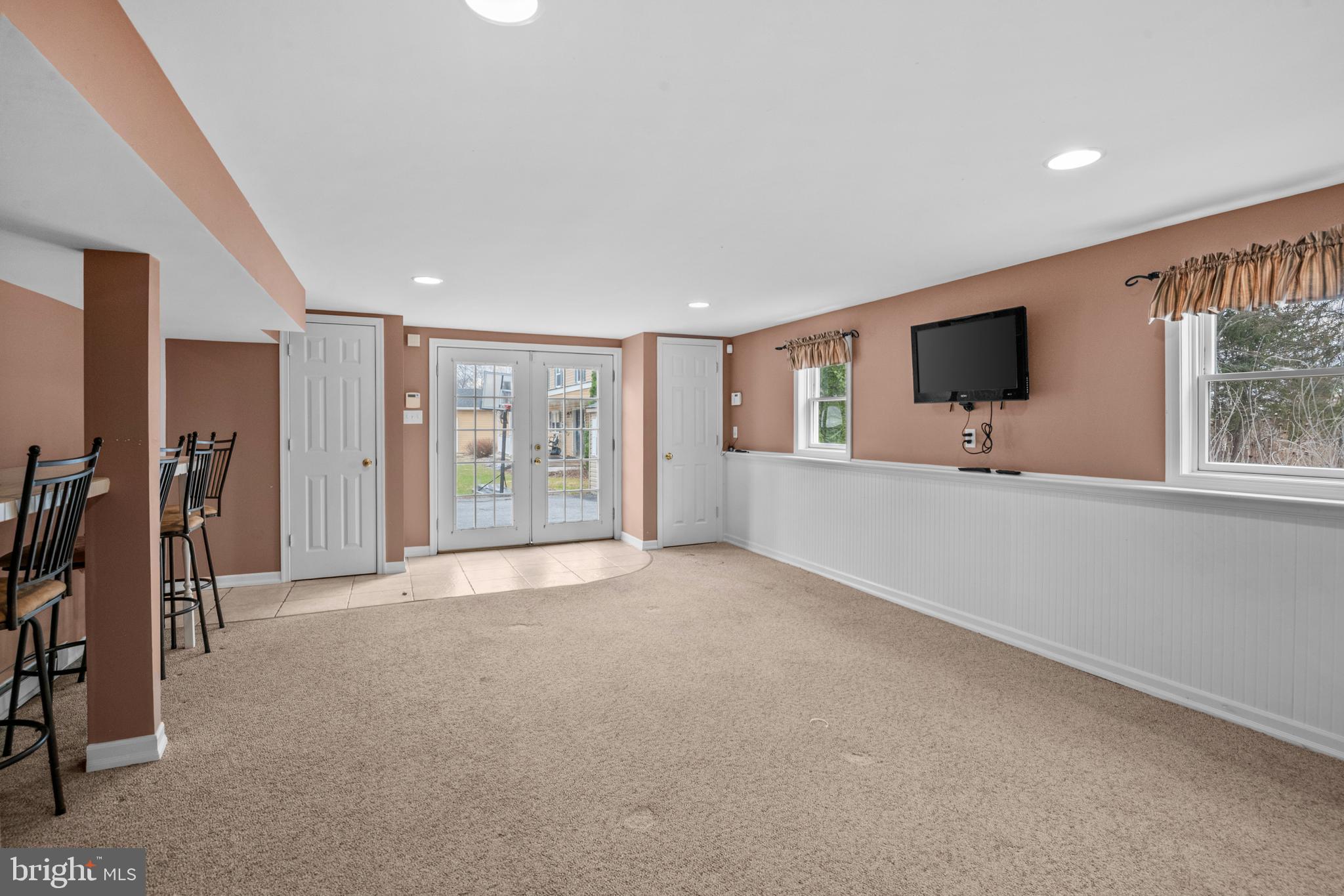 AUTUMNS EDGE - Residential