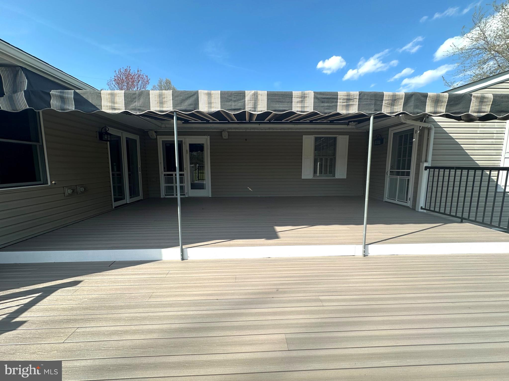 AUTUMNS EDGE - Residential