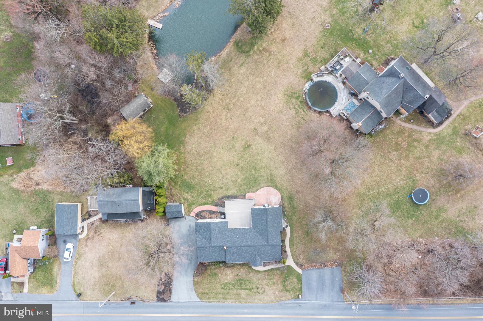 AUTUMNS EDGE - Residential