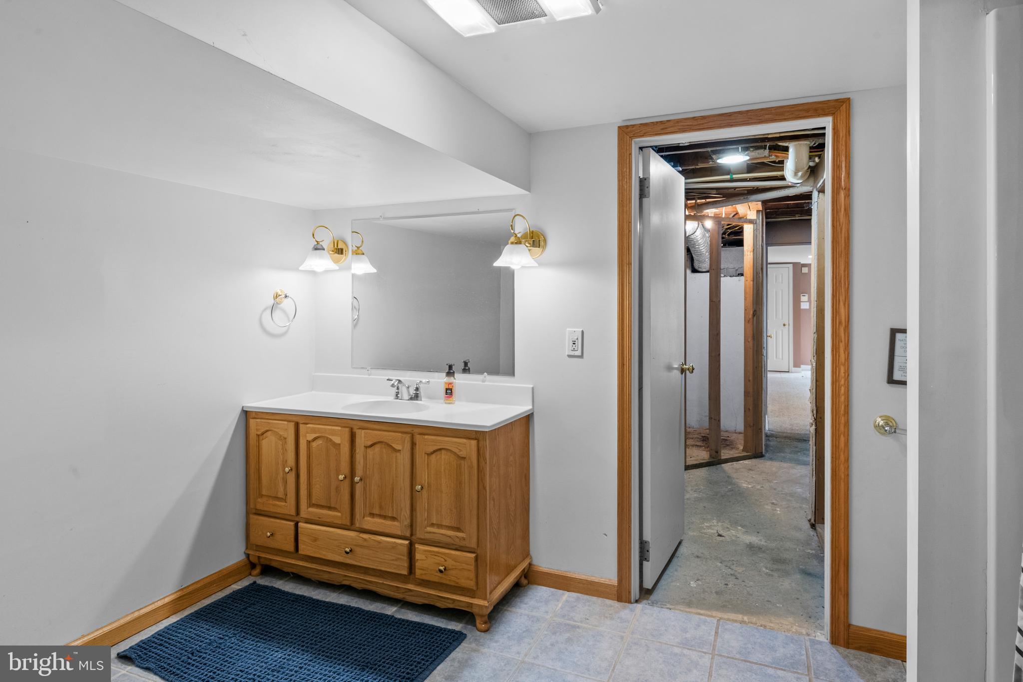 AUTUMNS EDGE - Residential