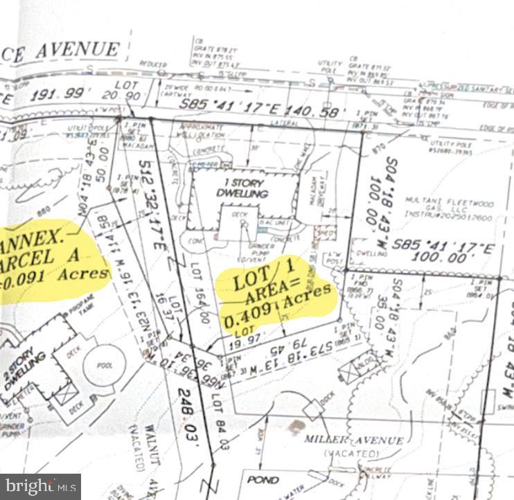 AUTUMNS EDGE - Residential