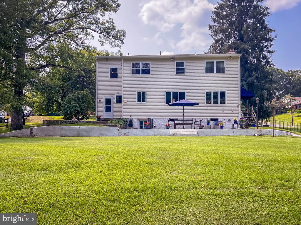 4295 MINNIE LANE