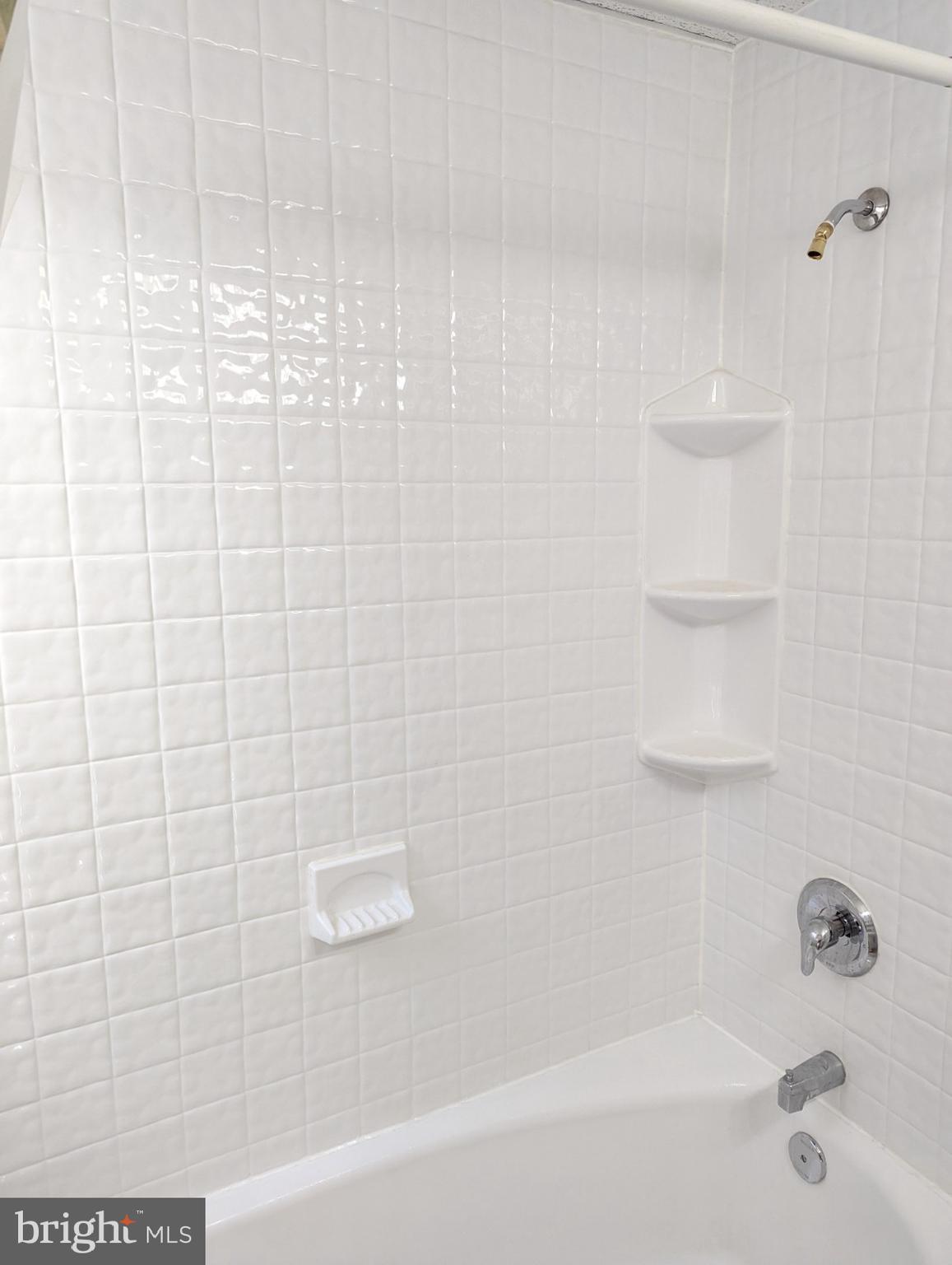 MELROSE - Residential Lease