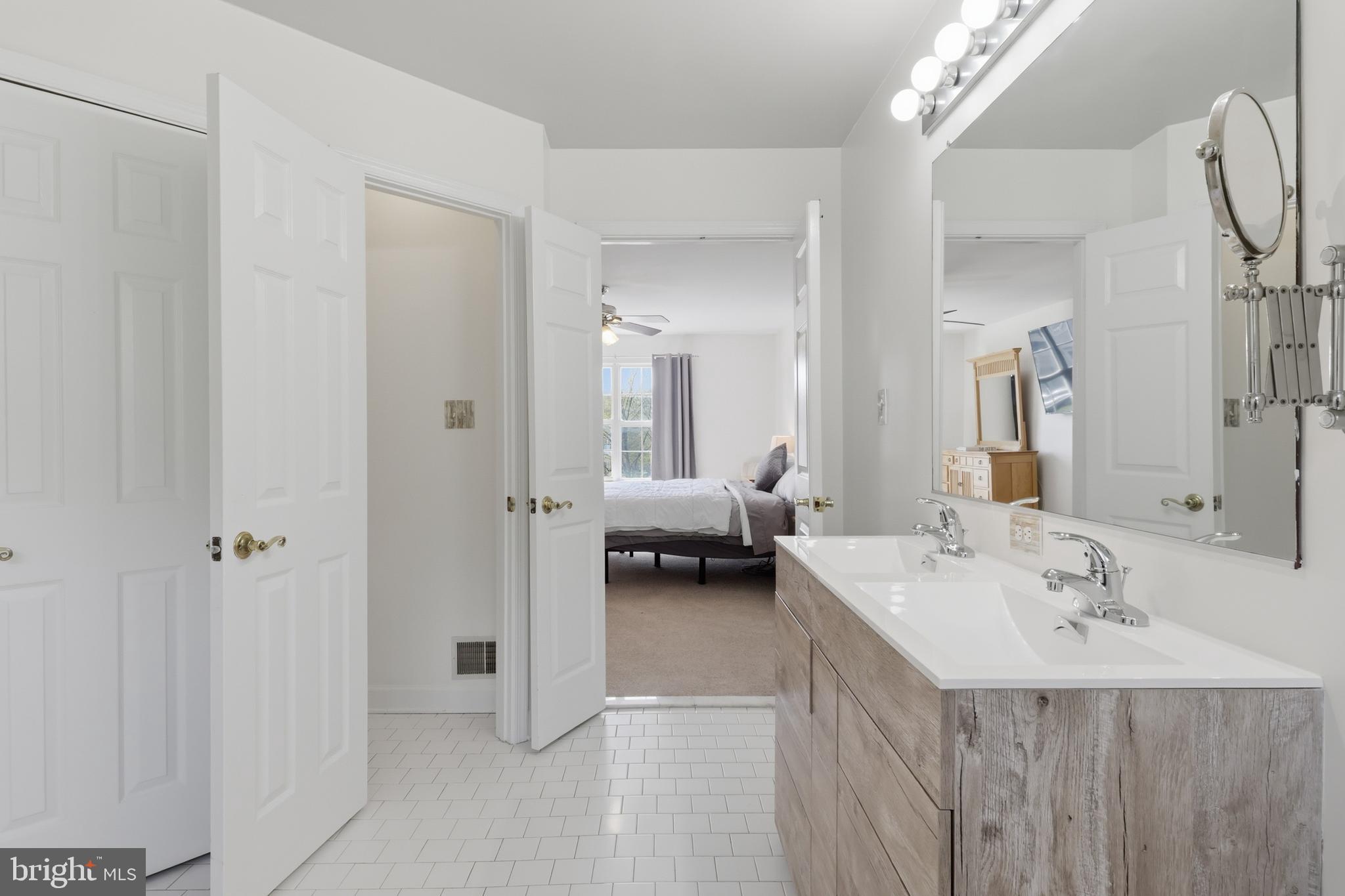 SPRING RIDGE - Residential