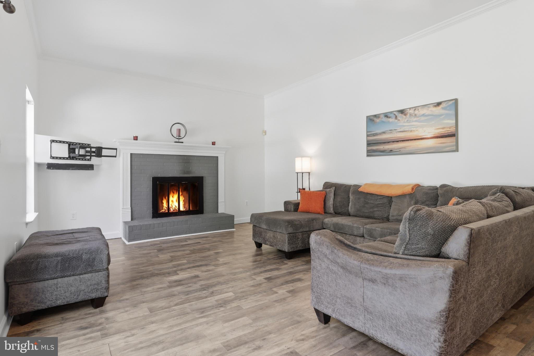 SPRING RIDGE - Residential