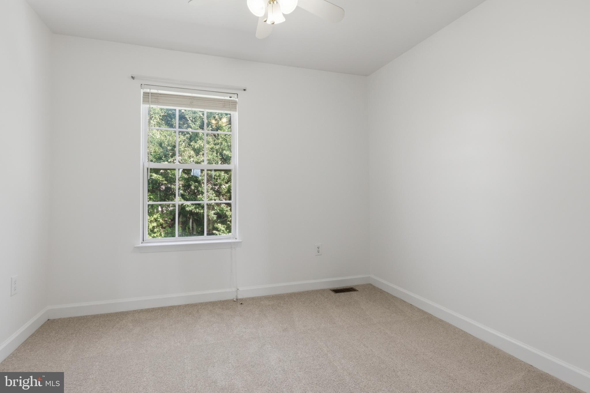 SPRING RIDGE - Residential