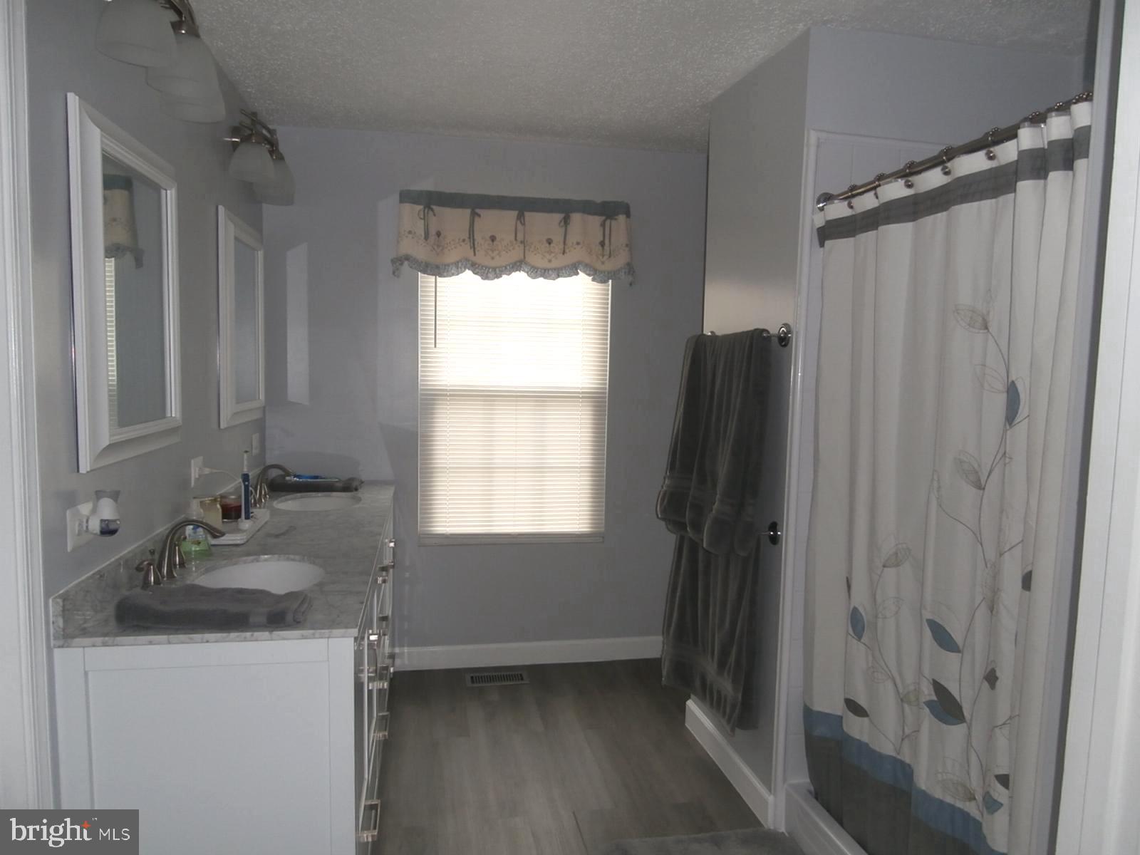 FOXRIDGE - Residential