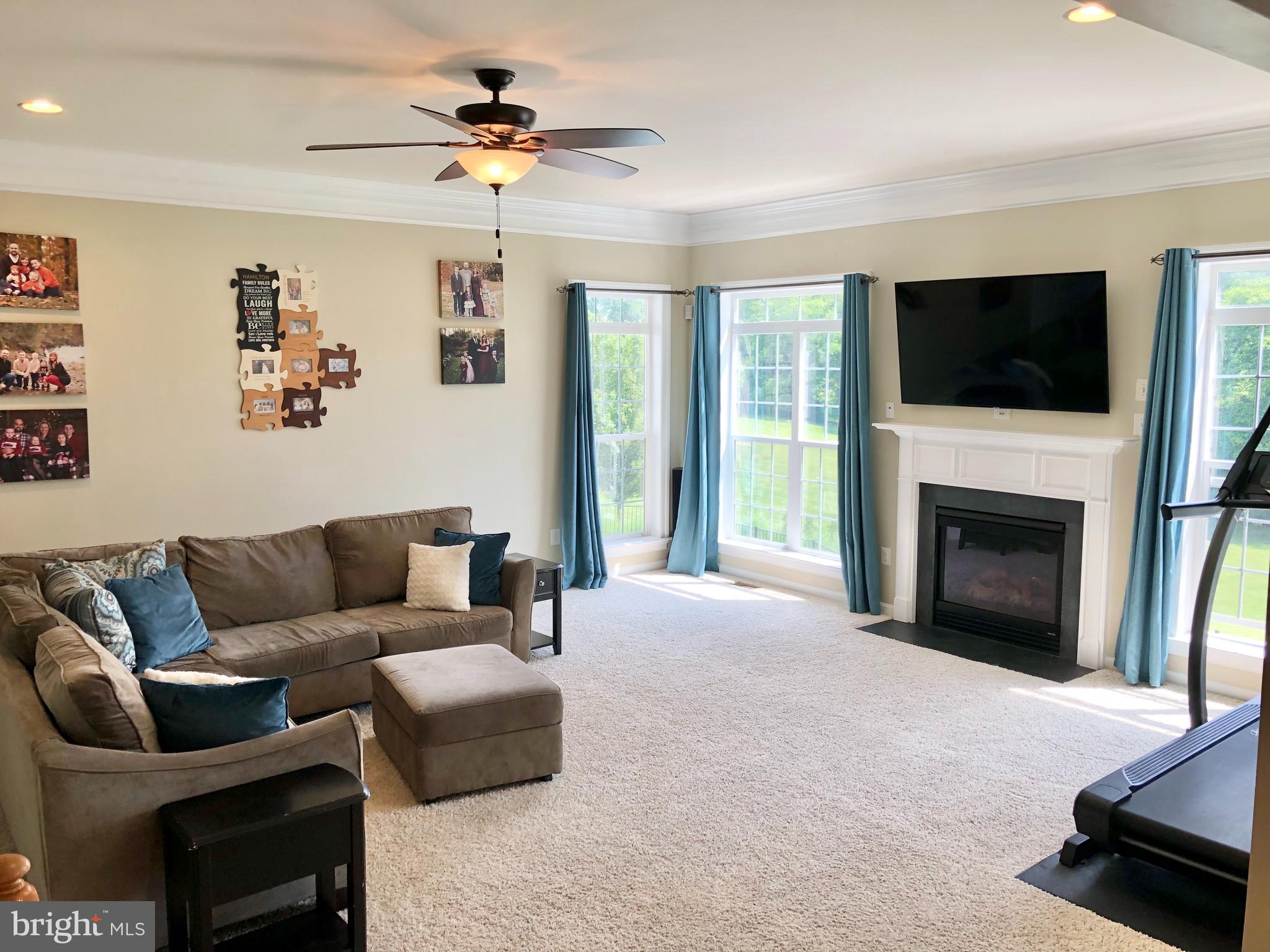 SADDLE VIEW - Residential