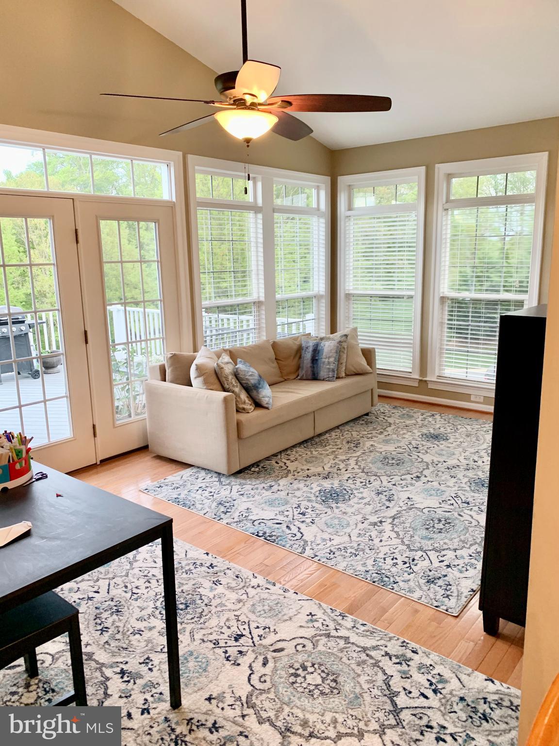 SADDLE VIEW - Residential