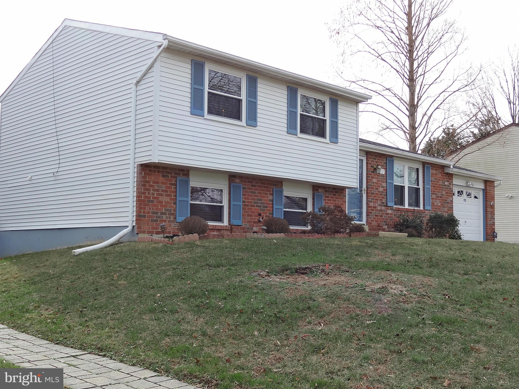 PROSPECT KNOLLS - Residential